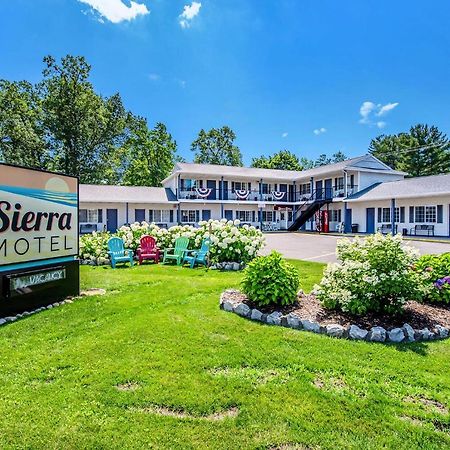 טראוורס סיטי The Sierra Motel מראה חיצוני תמונה