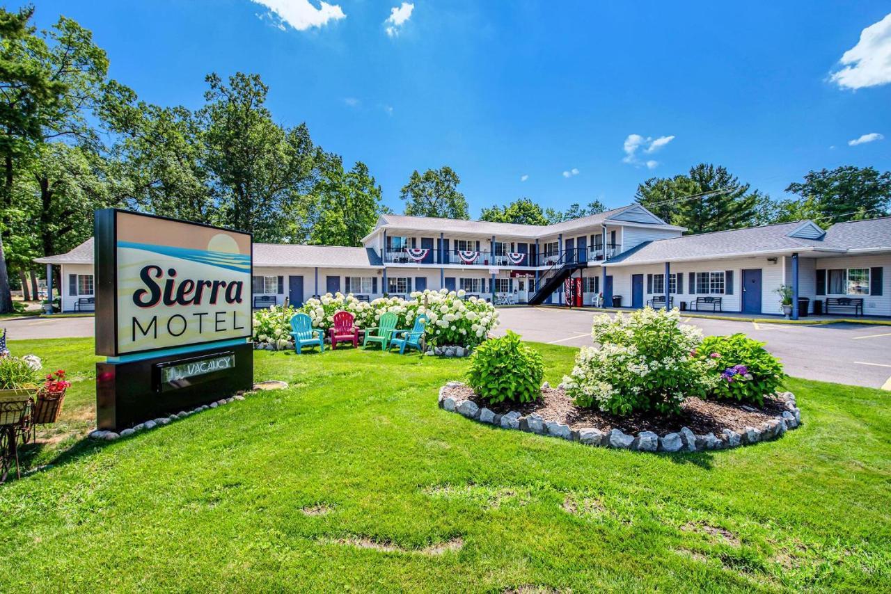 טראוורס סיטי The Sierra Motel מראה חיצוני תמונה