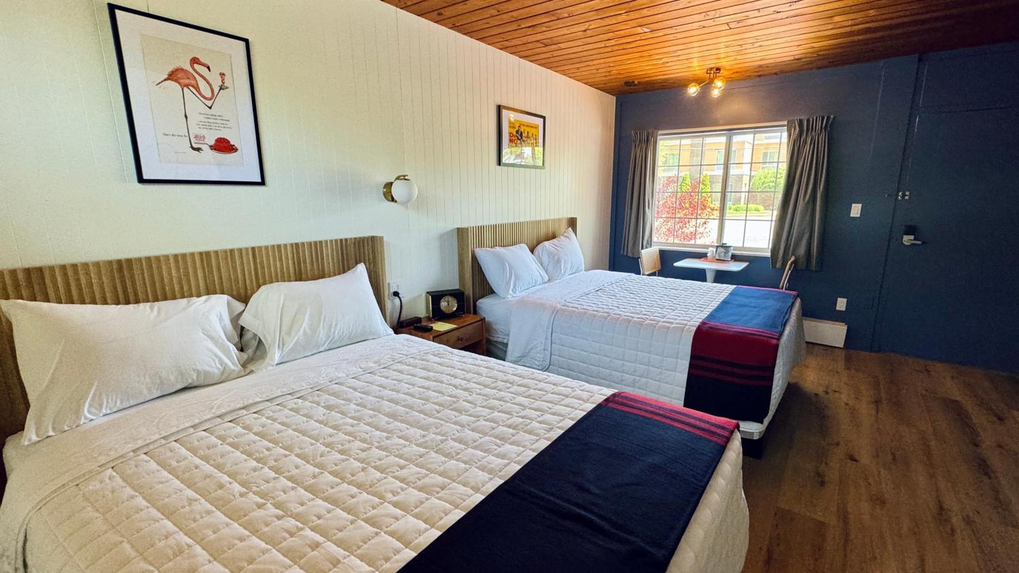 טראוורס סיטי The Sierra Motel מראה חיצוני תמונה